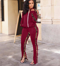Load image into Gallery viewer, Leopard Lover Jogging Suit
