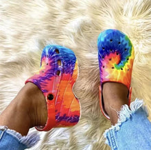 Load image into Gallery viewer, Tie Dye Clogs
